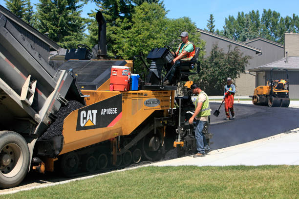 Best Professional Driveway Pavers  in Seven Hills, OH